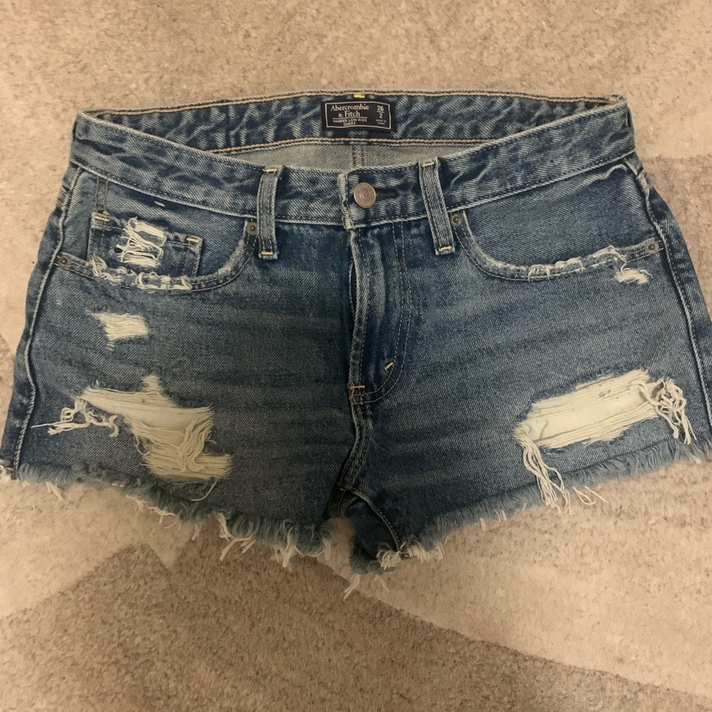 abercrombie mid-low rise shorts